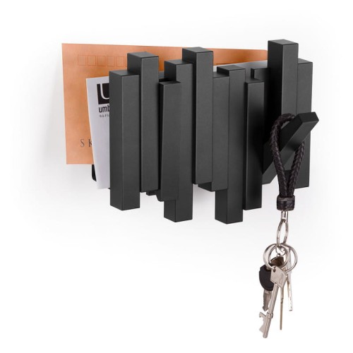 Nowoczesny wieszak z organizerem Sticks od Umbra - do domu, biura.